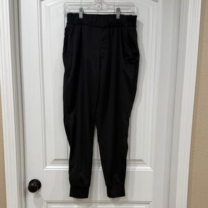 EUC The North Face Women's Black Hiking Jogger